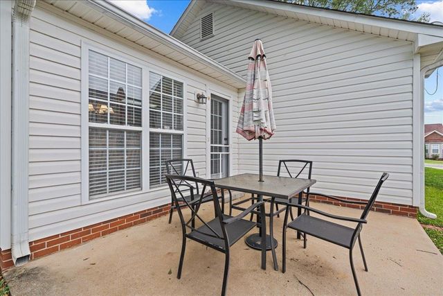 739 Running Creek Lane, Boiling Springs, SC 29316