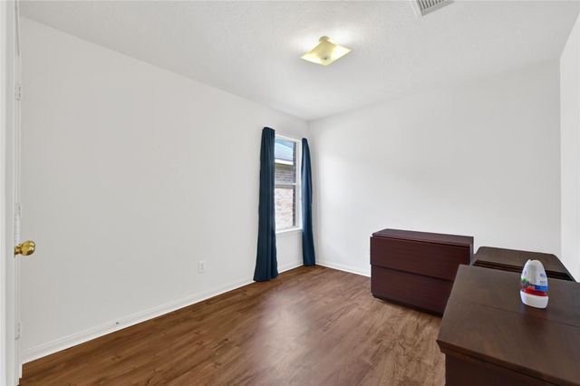 5216 Rockwood Drive, Rosenberg, TX 77471