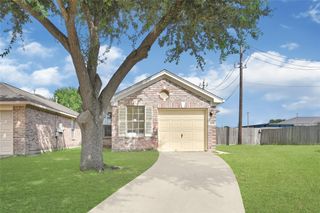 5216 Rockwood Drive, Rosenberg, TX 77471