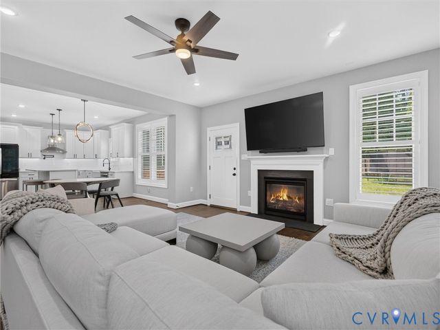 9011 Midway Rd, Henrico, VA 23229