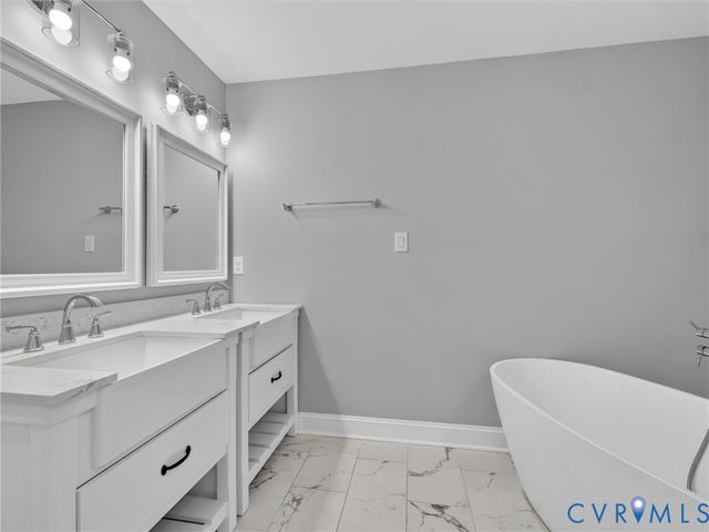 9011 Midway Rd, Henrico, VA 23229