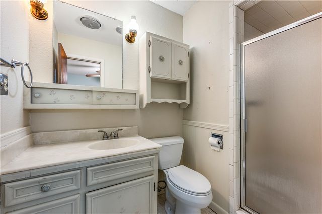 755 N Cedarwood Avenue, Fayetteville, AR 72701