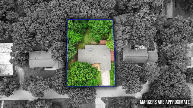 755 N Cedarwood Avenue, Fayetteville, AR 72701