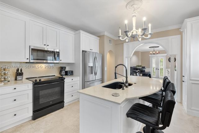312 Fillmore St, Hollywood, FL 33019