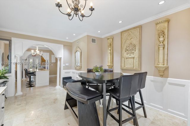 312 Fillmore St, Hollywood, FL 33019