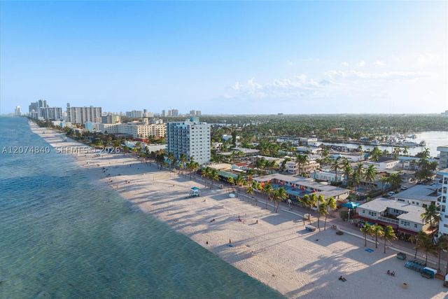 312 Fillmore St, Hollywood, FL 33019