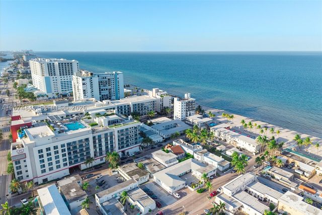 312 Fillmore St, Hollywood, FL 33019