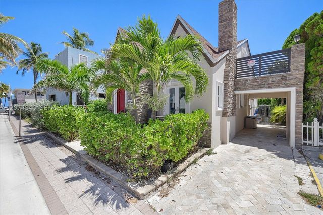 312 Fillmore St, Hollywood, FL 33019