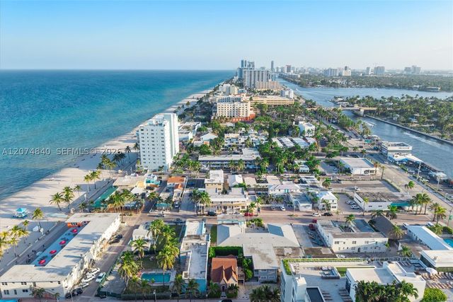 312 Fillmore St, Hollywood, FL 33019