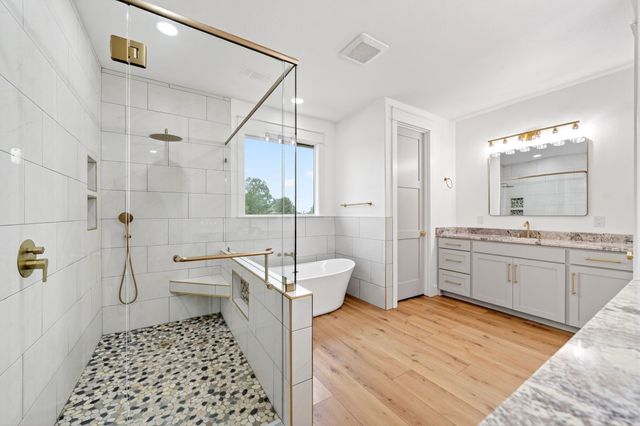 242 Private Road 2712, Mt Pleasant, TX 75455