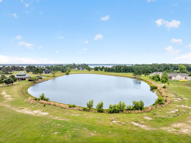 242 Private Road 2712, Mt Pleasant, TX 75455