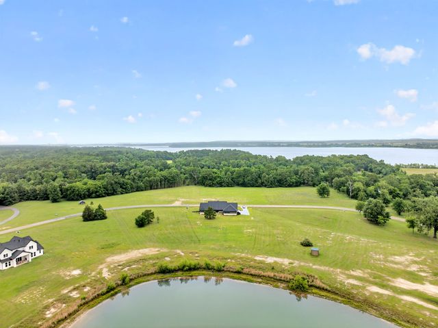 242 Private Road 2712, Mt Pleasant, TX 75455