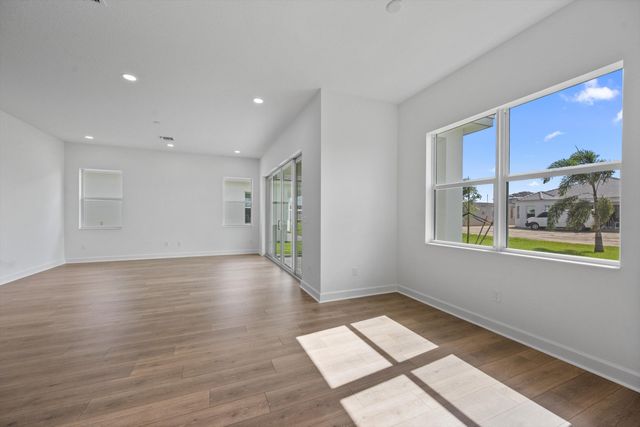 13722 Century Oak Circle, Westlake, FL 33470