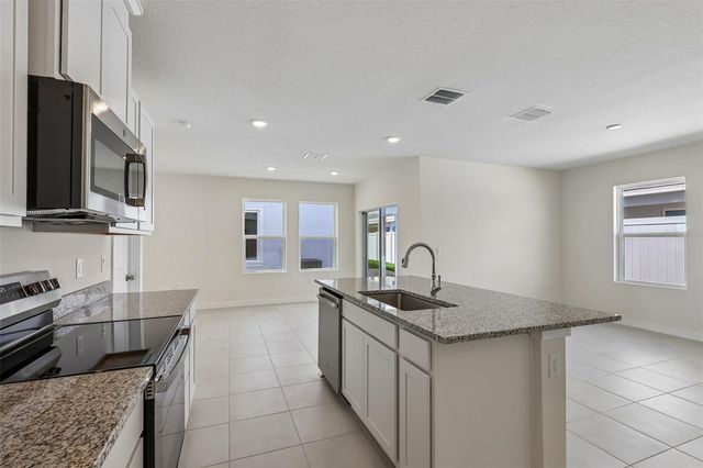 2700 MEADOW CREST DRIVE, St Cloud, FL 34773