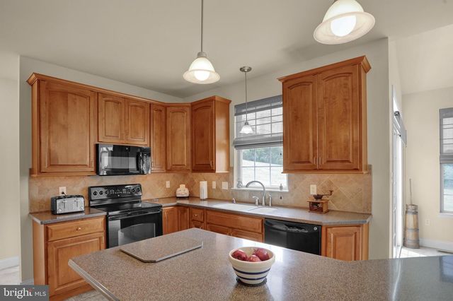 128 GREAT BEND WAY, Reading, PA 19608