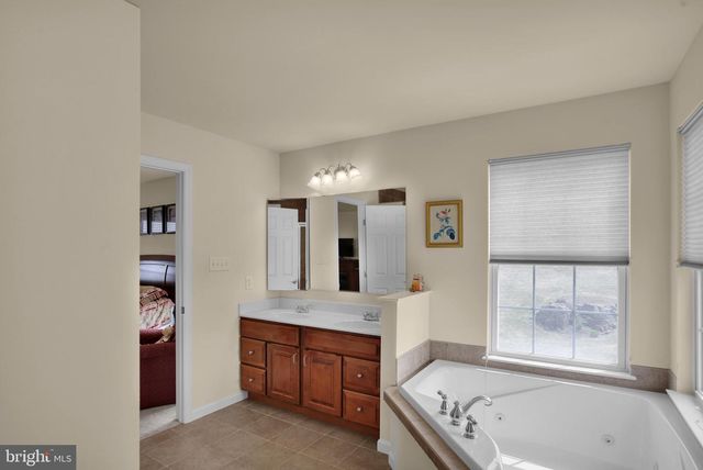 128 GREAT BEND WAY, Reading, PA 19608