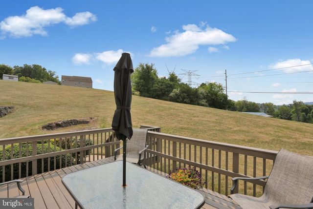 128 GREAT BEND WAY, Reading, PA 19608