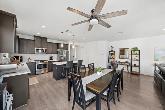 24256 White Willow, Murrieta, CA 92562