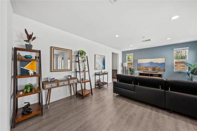 24256 White Willow, Murrieta, CA 92562