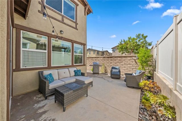 24256 White Willow, Murrieta, CA 92562