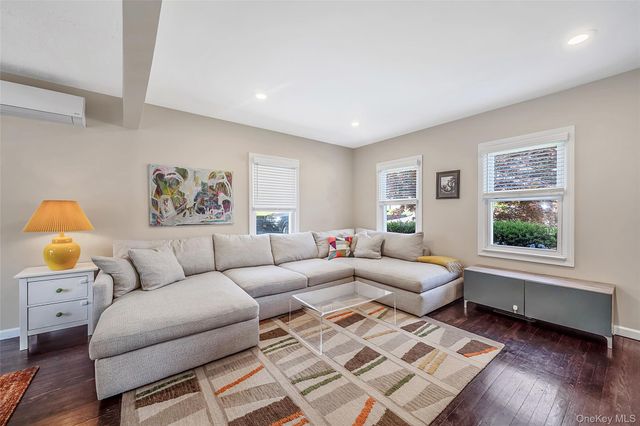 7 Spruce Drive, East Northport, NY 11731