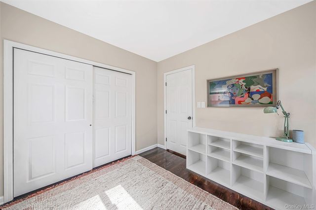 7 Spruce Drive, East Northport, NY 11731