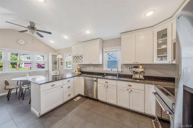 7 Spruce Drive, East Northport, NY 11731