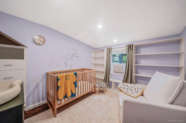 7 Spruce Drive, East Northport, NY 11731