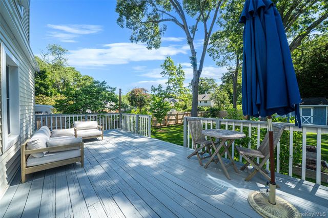 7 Spruce Drive, East Northport, NY 11731