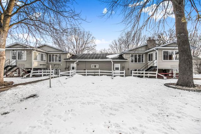 726 Hassan Street SE, Hutchinson, MN 55350