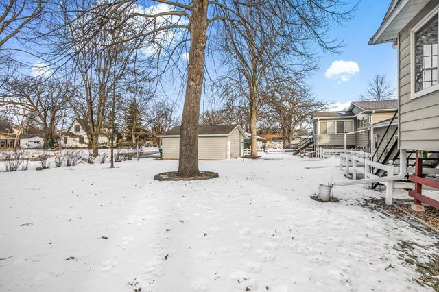 726 Hassan Street SE, Hutchinson, MN 55350