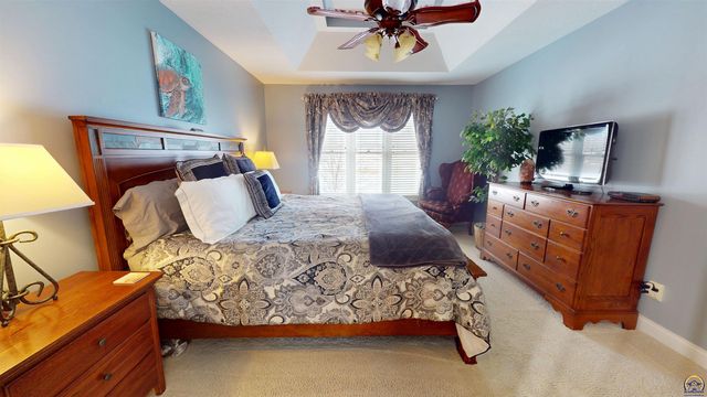 4111 SW Stone AVE, Topeka, KS 66610