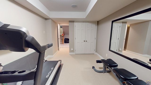 4111 SW Stone AVE, Topeka, KS 66610