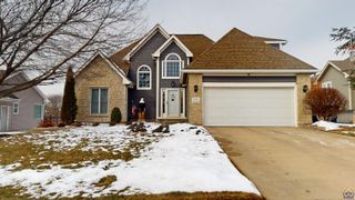 4111 SW Stone AVE, Topeka, KS 66610