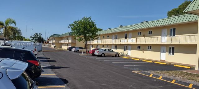 505 NW 177th St 210, Miami Gardens, FL 33169