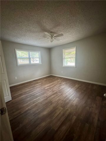 204 Kennan Street, Prairie Grove, AR 72753