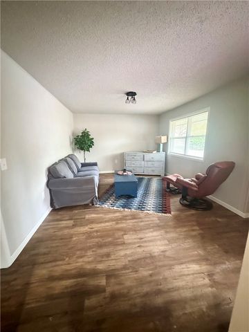 204 Kennan Street, Prairie Grove, AR 72753