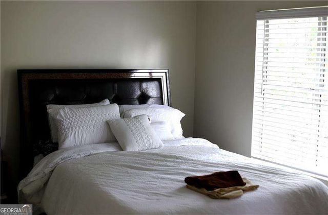 3045 Shadow Walk Lane, Tucker, GA 30084