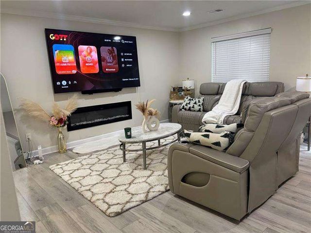 3045 Shadow Walk Lane, Tucker, GA 30084