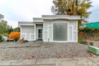 1715 Meridian Avenue E, Edgewood, WA 98371