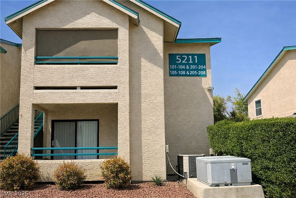 5211 Lindell Road 208, Las Vegas, NV 89118