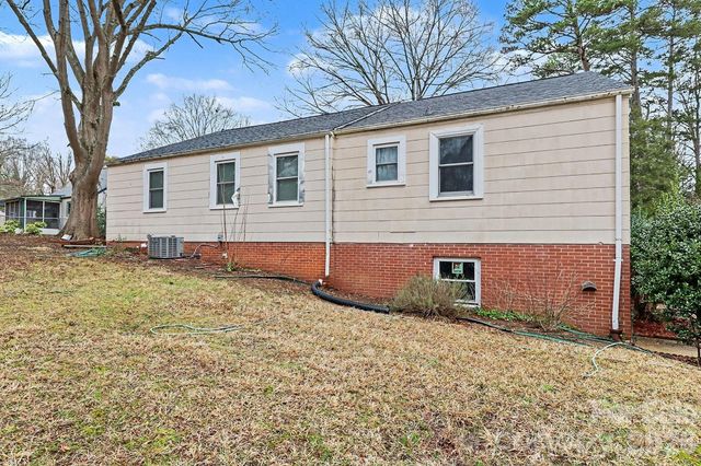 225 Valleyview Place, Salisbury, NC 28144