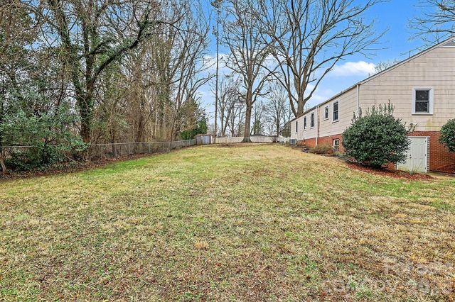 225 Valleyview Place, Salisbury, NC 28144