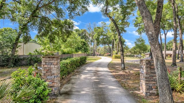 721 MCGREGOR ROAD, Deland, FL 32720