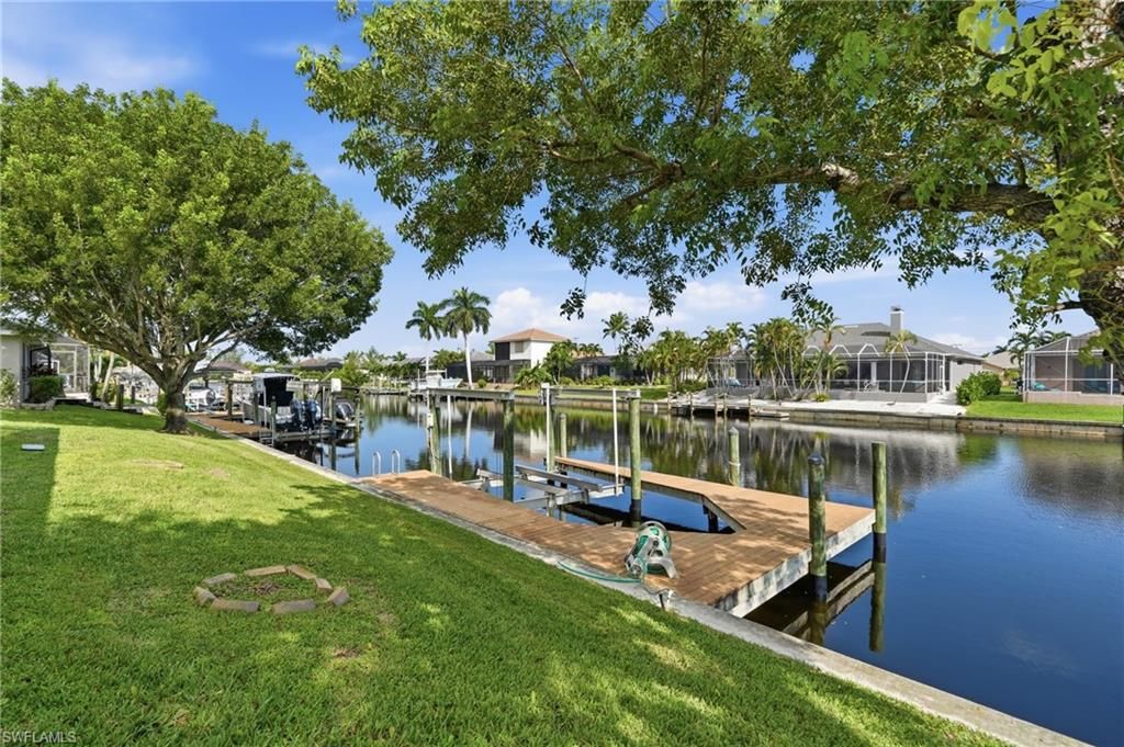 Image 39 of property listing at 1819 SW 47th ST, Cape Coral, FL 33914