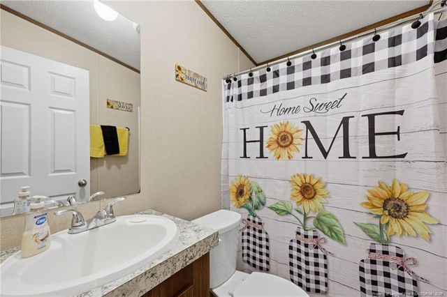 88 Ryegrass Drive, St. Pauls, NC 28384