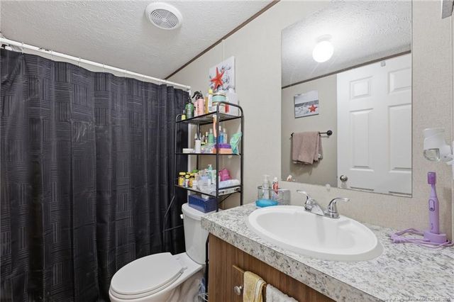 88 Ryegrass Drive, St. Pauls, NC 28384