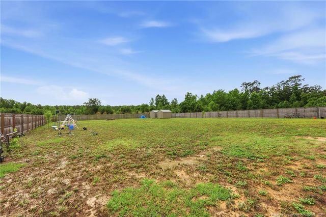88 Ryegrass Drive, St. Pauls, NC 28384