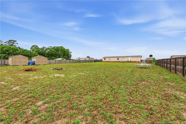 88 Ryegrass Drive, St. Pauls, NC 28384