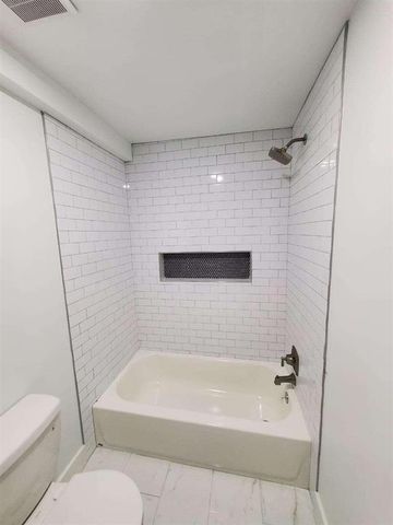 2802 Palm Drive, East Point, GA 30344